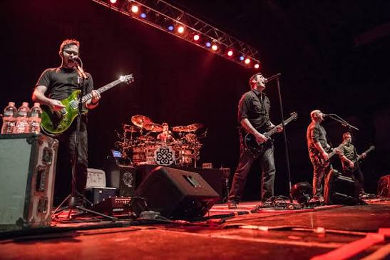 Crowd at a Breaking Benjamin show